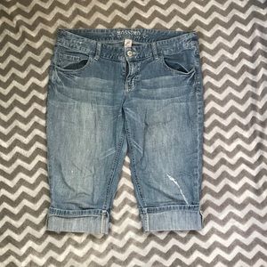 Light blue mossimo capris